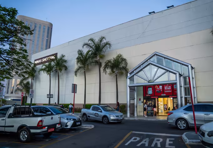 Um dos maiores shoppings da capital mineira